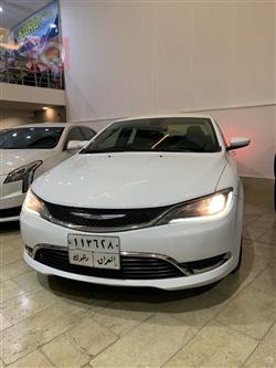 Chrysler 200
